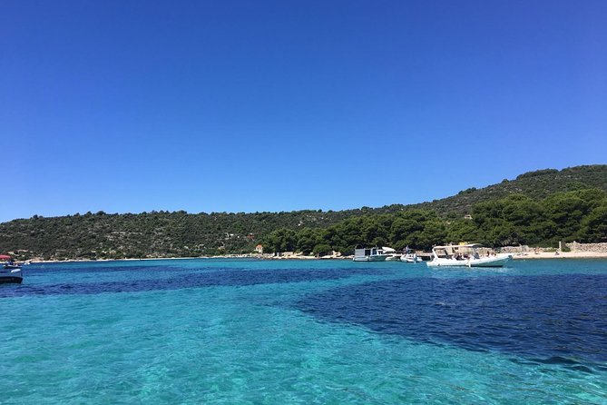 From Split: Half-Day Blue Lagoon and 3 Islands Boat Tour - The Experience of the Guide and Overall Service