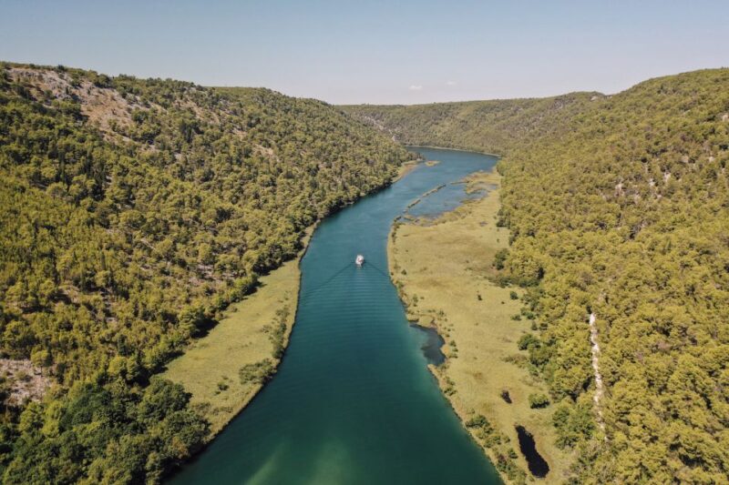 From Split: Krka Waterfalls, Food & Wine Tasting Tour - Specifics of the Guides and Their Impact