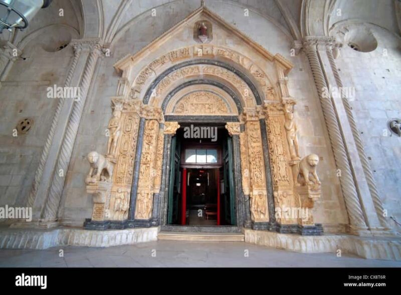 From Split: Split and Trogir Private Tour with Guide - Knowledgeable Guides in Multiple Languages