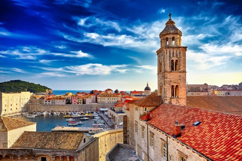From Split & Trogir: Dubrovnik Guided Day Tour - Transportation and Comfort