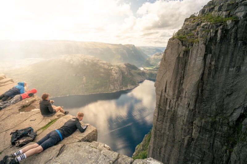 From Stavanger: Pulpit Rock Guided Hike with Pickup - Key Points