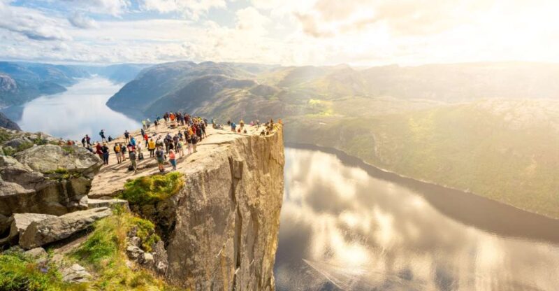 From Stavanger: Pulpit Rock Guided Hike with Pickup - The Hike to Preikestolen: 2.5 Hours of Natural Beauty
