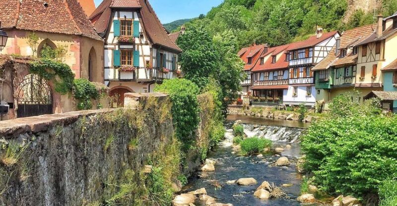 From Strasbourg: Medieval Villages & Wine Tasting Day Trip - Hunawihr and Its Famous Fountain: Scenic and Historic