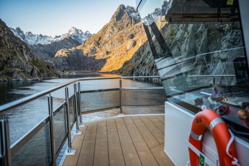 From Svolvær: Lofoten Islands Silent Trollfjord Cruise - Exploring Trollfjord’s Scenic Beauty