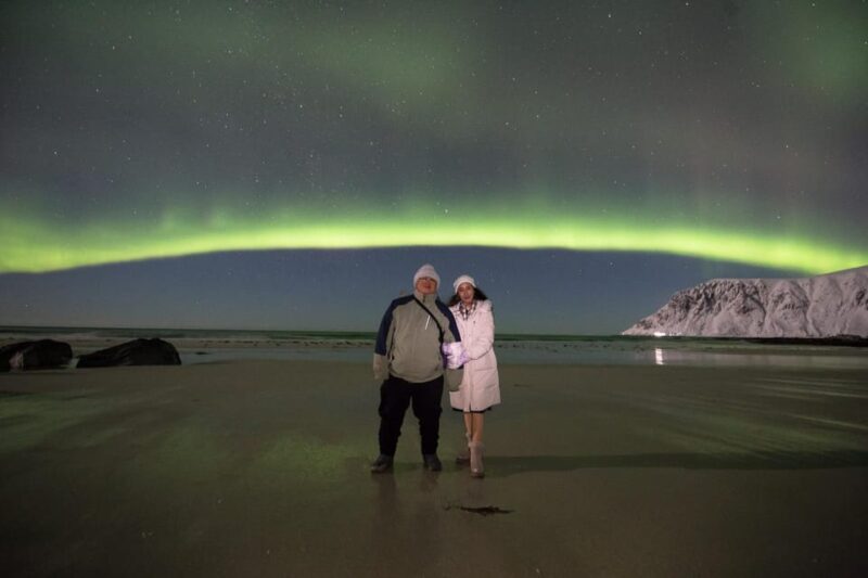 From Svolvaer: Northern Lights Private Tour - Hot Drinks, Local Snacks, and Cozy Atmosphere