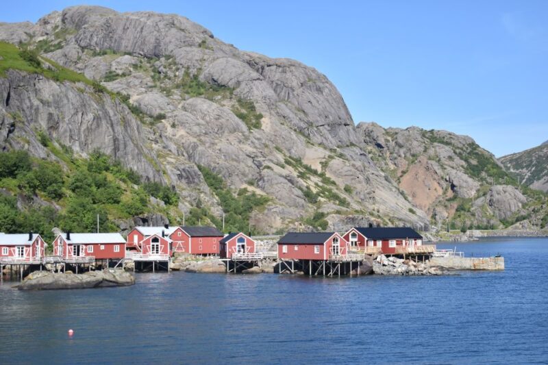 From Svolvaer: Private Lofoten Islands Tour with Transfer - Tasting Local Flavors at Anitas Seafood