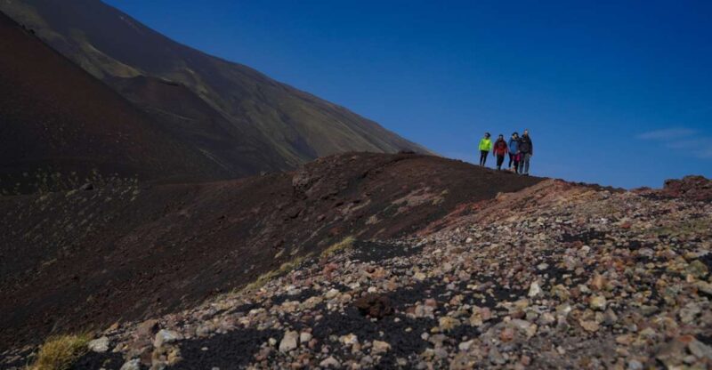 From Syracuse: Mount Etna Guided Morning Hike & Food Tasting - Mount Etna from Syracuse: The Perfect Day Trip