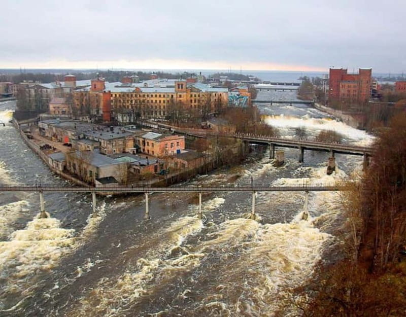 From Tallinn: Narva and "A View of Russia" Day Trip - Viewing Narva’s Border Bridge and Waterfalls