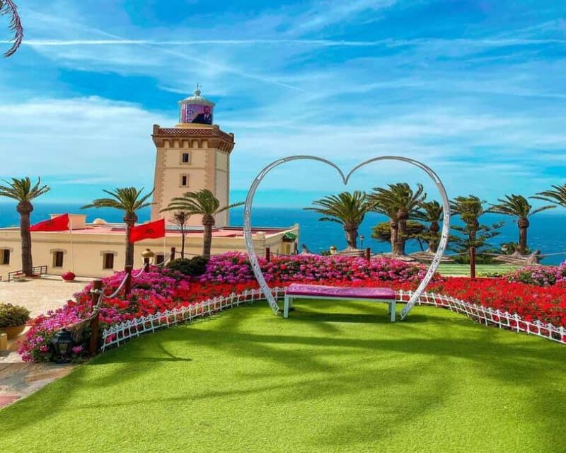 From Tarifa to Tanger: complete tour+ camel ride+ food - Exploring Tangiers Medina, Kasbah, and Souks