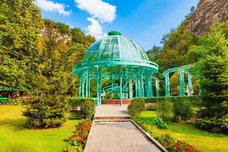 From Tbilisi: Borjomi and Bakuriani Ski Resort Private Tour - Bakuriani Ski Resort: Snowy Adventures and Scenic Views