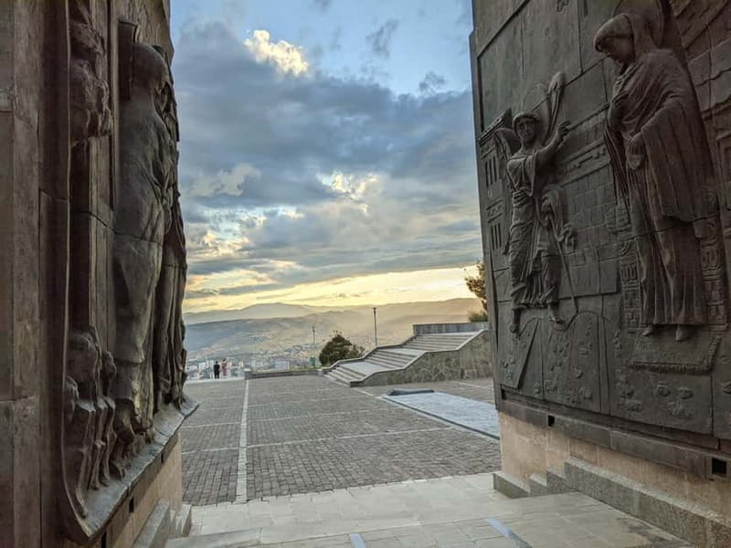 From Tbilisi: Chronicles of Georgia, Jvari & Mtskheta Tour - Jvari Monastery: A 6th Century Marvel