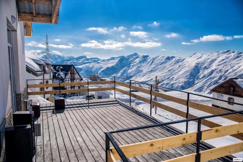 From Tbilisi: Kazbegi, Gudauri & Ananuri Day Trip - Who Will Enjoy This Tour Most?