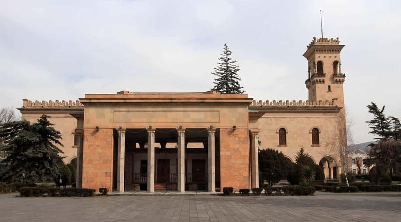 From Tbilisi: Mtskheta, Jvari, Gori & Uplistsikhe Cave Tour - Comfortable Transportation and Expert Guides