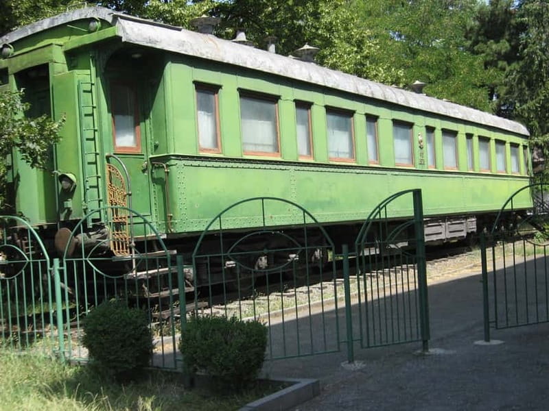 From Tbilisi : Mtskheta, Jvari, Gori & Uplistsikhe Day Trip - Who Will Enjoy This Tour Most