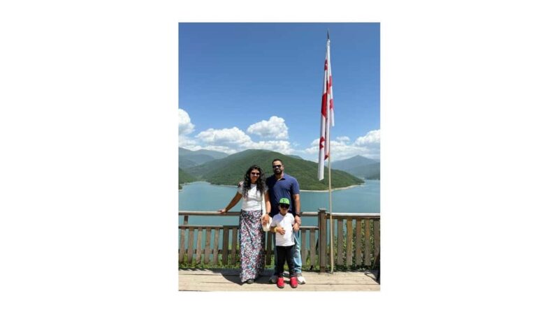 From Tbilisi: Private Day Trip Gudauri and Kazbegi Mountains - The Ascent to Gergeti Trinity Church via 4x4