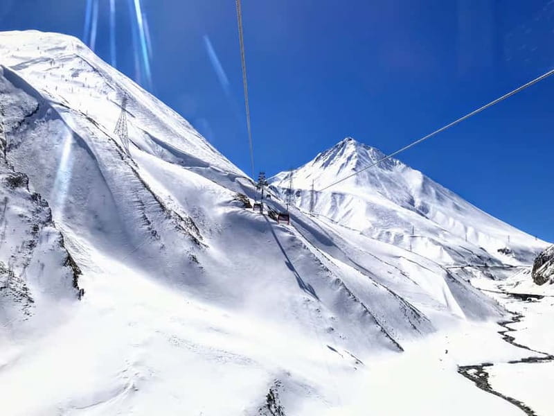 From Tbilisi: Private Sabaduri, Ananuri, & Gudauri Day Trip - Discovering Ananuri Fortress on the Aragvi River