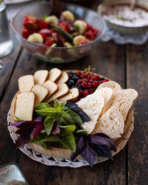 From: Tbilisi: Private Zestafoni Wine Day Trip with Dinner - Visiting the Ancient Cave City Uplistsikhe