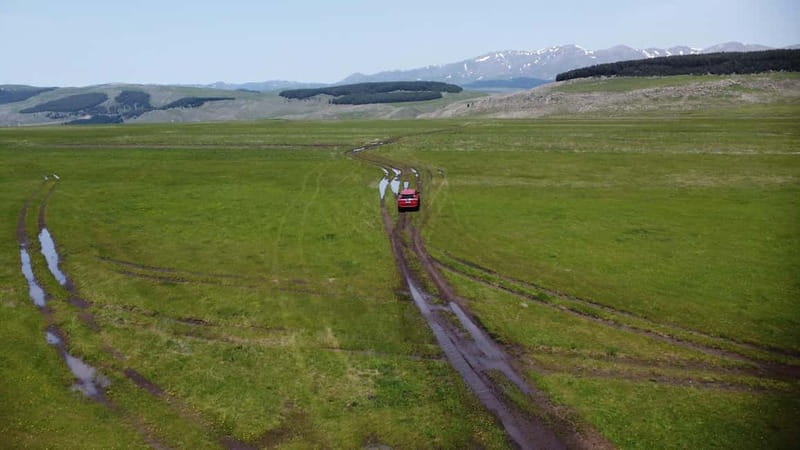 From Tbilisi: Tsalka Hills Off-Road Jeep Tour with BBQ - Explore Tsalka Hills on a Full-Day Off-Road Jeep Adventure from Tbilisi