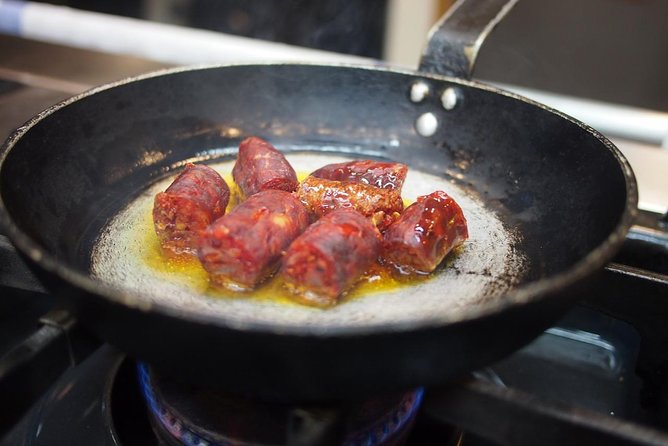From the market, to the secret kitchen - Relaxing with Coffee, Cigar, and Street Atmosphere