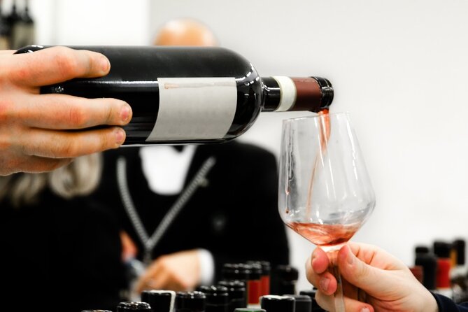 From the Vineyards to the Chalice: A Unique Tasting Experience - Luxury Transport and Private Tour Benefits