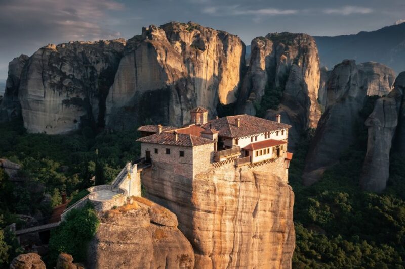 From Thessaloniki : Full-Day Bus Trip to Meteora w/ Guide - Unique Photo Opportunities and Hidden Spots