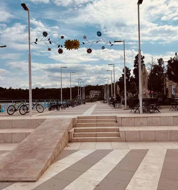 From Tirana: Berat Day Trip with Free Time and Lunch - Accessibility and Suitability