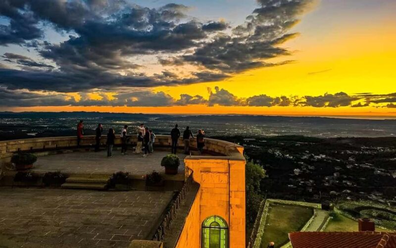 From Tirana: Kruja Castle, Old Bazaar & Sari Salltik View - Cultural Insights at the Skanderbeg Museum and Ethnographic Museum