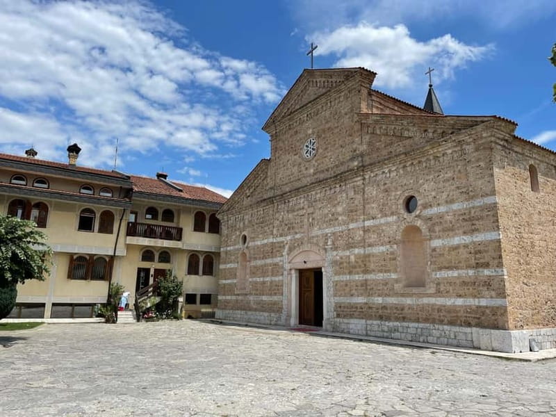 From Tirana: Prizren Guided Tour - Climbing to the Prizren Castle for City Views