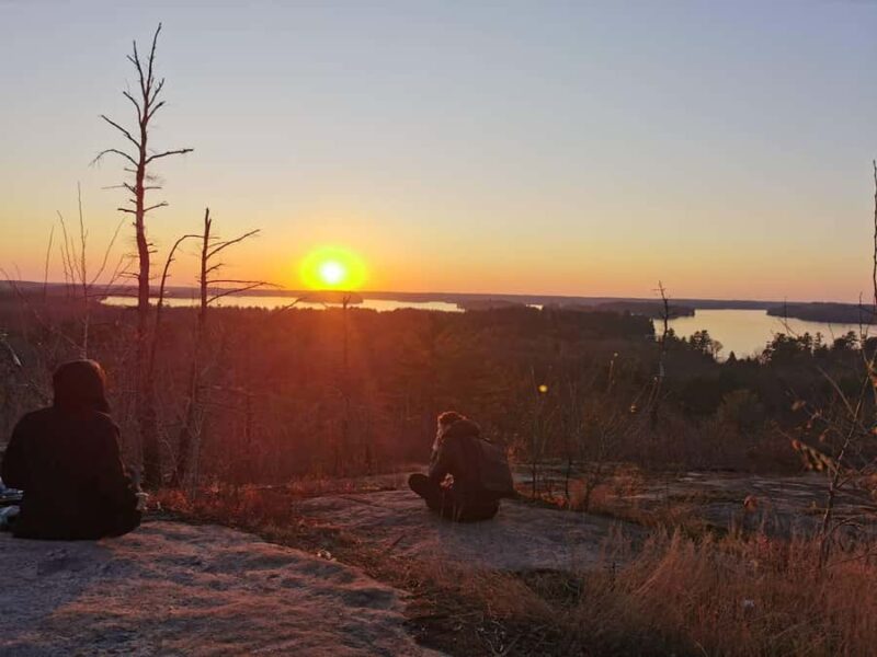 From Toronto: Explore Muskoka - Hardy's Lake Provincial Park - Meeting Point and Logistics at Dufferin Mall