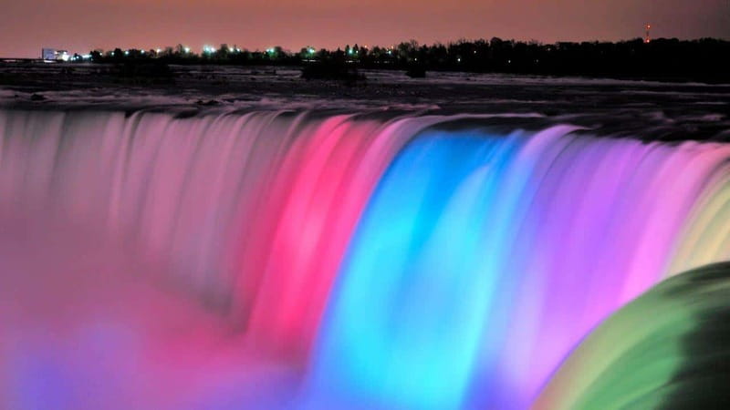 From Toronto: Niagara Falls Tour with Journey & Dinner - Scenic Stops in Niagara-on-the-Lake and Clifton Hill