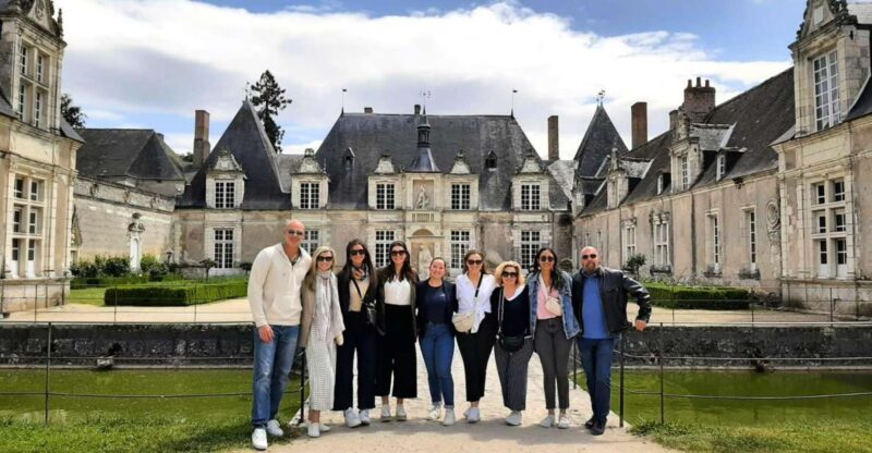 From Tours: Chambord, Chenonceau & Lunch at Family Chateau - Exploring Château de Chambord and Its Park