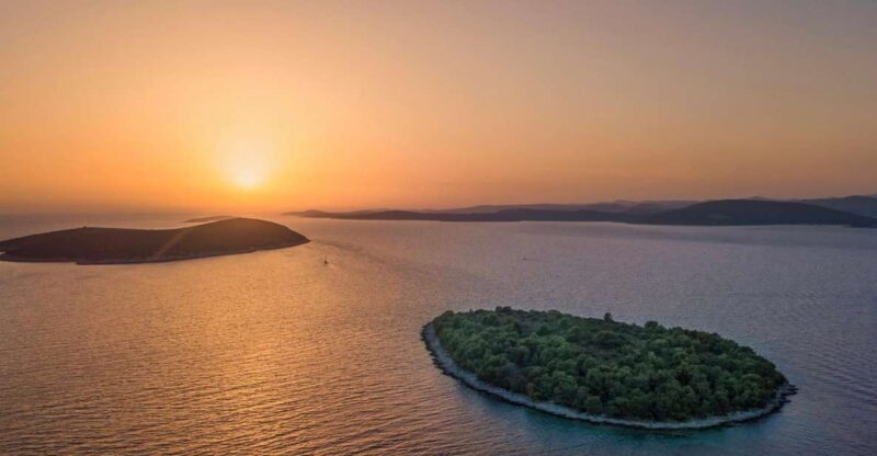 From Trogir: Sunset Private Tour - Swimming and Snorkeling in Croatia’s Archipelago