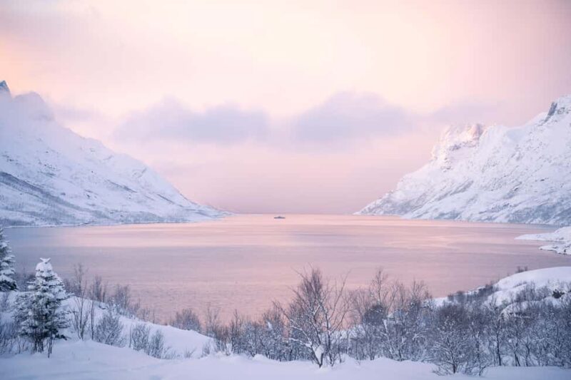 From Tromsø: Arctic Roadtrip Small Group 4x4 Van - Key Points