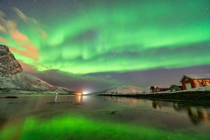 From Tromsø: OFFICIAL Northern Lights Safari by Minibus - Carefully Selected Aurora Viewing Locations