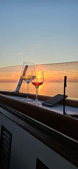 From Umag: Boat Tour to Savudrija with Swimming and Dolphins - What Drinks Are Included and What to Bring