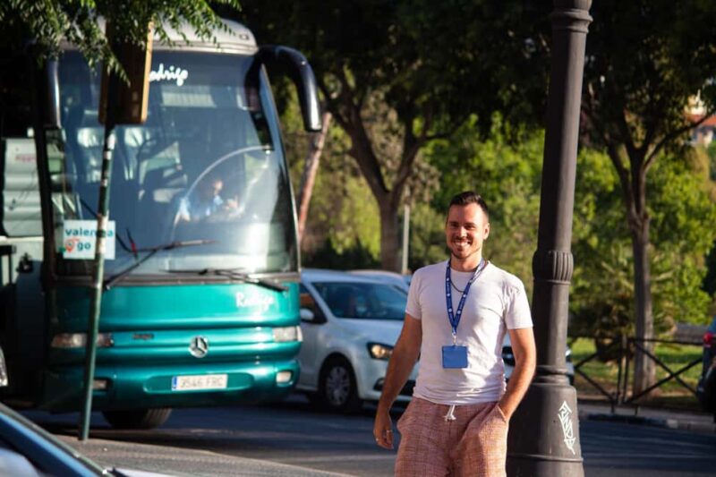 From Valencia: Bus + Cueva de Sant Josep Boat Tour + Guide - Key Points