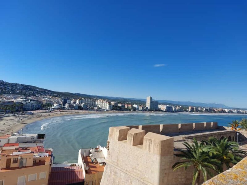 From Valencia: Ebro Delta Cruise, Ecomuseum & Peñíscola Tour - Coffee Break at a Local Café