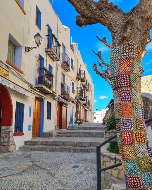 From Valencia: Peñíscola & Vilafamés Day Trip - Discovering Peñíscola Castle and Its Surroundings