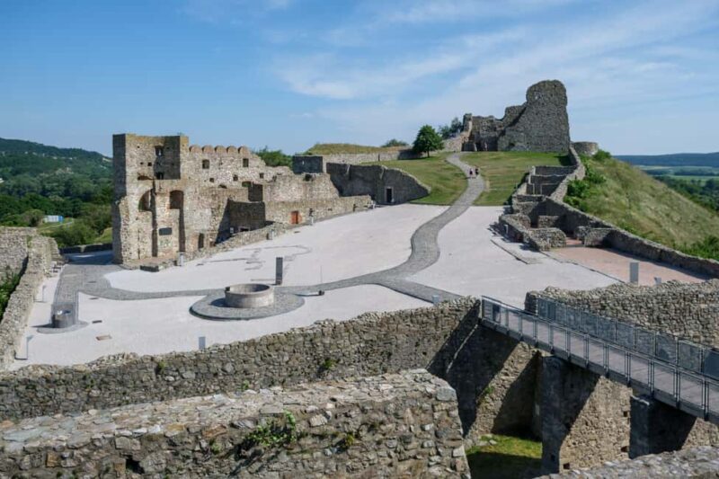 From Vienna: Bratislava Guided walk with a photographer - Discovering Bratislava’s Secret Corners and Panoramic Views