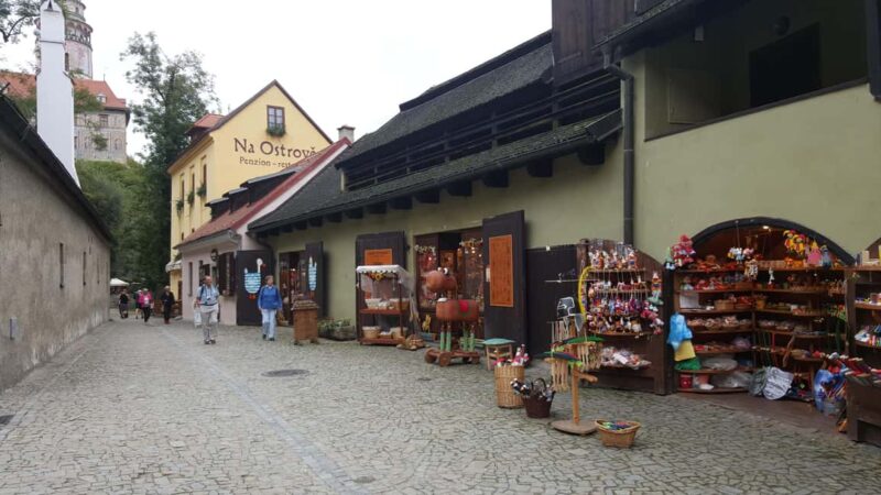 From Vienna: Cesky Krumlov Small-Group Guided Day Trip - The Iron Curtain at the Austria-Czech Border