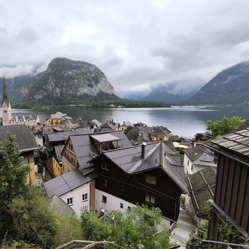 From Vienna or Bratislava: Hallstatt & Salzburg Scenic Tour - Optional Stop and Boat Ride in Traunkirchen