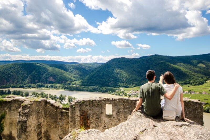 From Vienna: Wachau Valley Day Tour with Wine Tasting - What Sets This Tour Apart from Similar Experiences