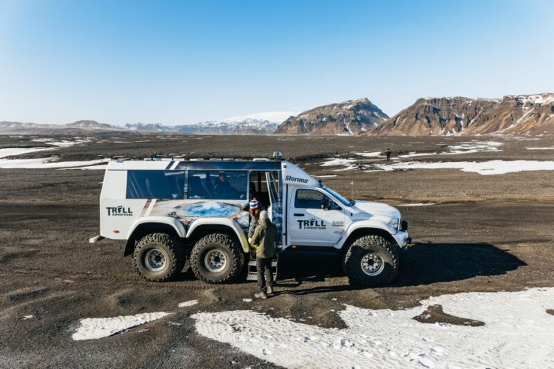 From Vik: Katla Ice Cave & Super Jeep Tour - Inside the Katla Ice Cave: Colors and Formation