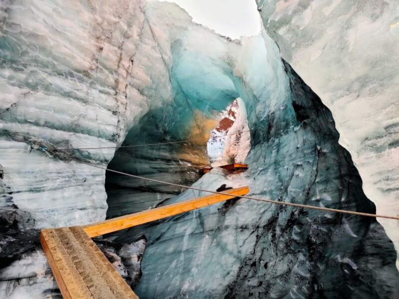 From Vik: Myrdalsjokull glacier and Katla Ice Cave Tour - Physical Requirements and Suitable Participants