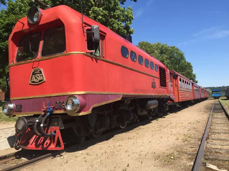 From Vilnius: Anykiai & The Hill of Crosses Day Trip - The highlight: The Hill of Crosses