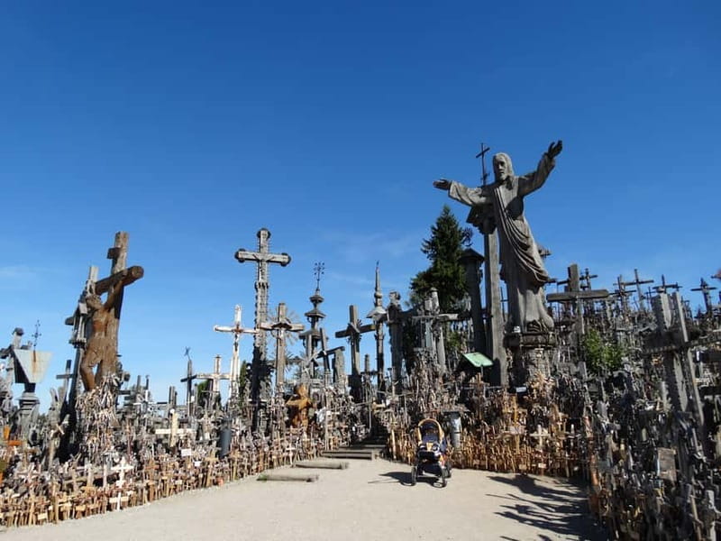 From Vilnius: Anykiai & The Hill of Crosses Day Trip - Who will appreciate this tour most?