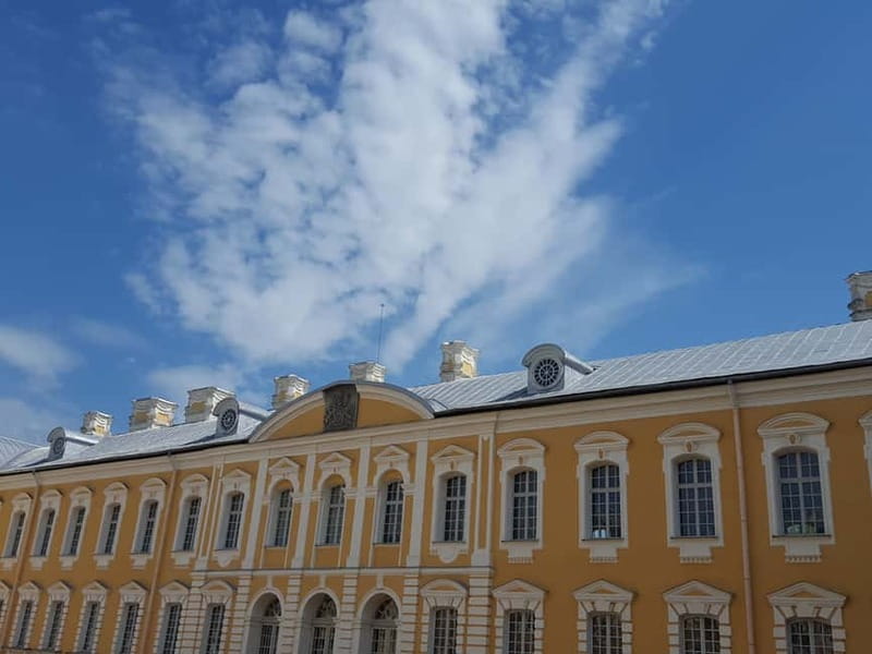 From Vilnius to Riga with Sightseeing Stops Top Private Tour - Discovering Bauska Castle and Its Military Heritage