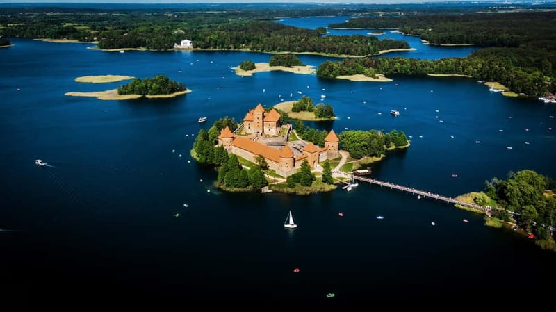From Vilnius: tour to Trakai with kybynai tasting - Discover the Story Behind Lithuania’s Former Capital