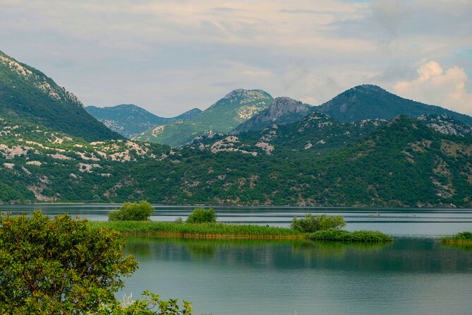 From Virpazar: Visit Karu, the hidden pearl of Lake Skadar - Visiting the Historic Fortress of Lesendro