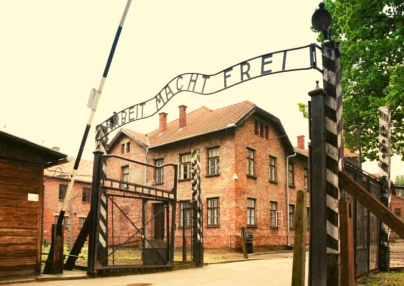 From Warsaw: Auschwitz Day Tour by Private Car with Lunch - Final Thoughts on This Auschwitz-Birkenau Tour from Warsaw
